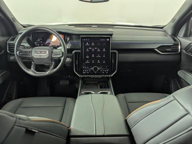 used 2025 GMC Acadia car, priced at $49,989