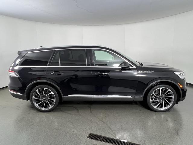 used 2022 Lincoln Aviator car