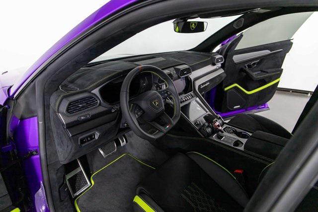 used 2024 Lamborghini Urus car, priced at $334,989