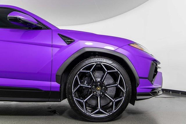 used 2024 Lamborghini Urus car, priced at $334,989