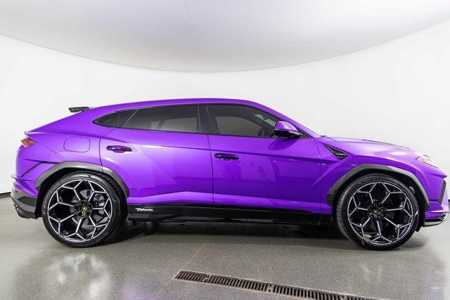 used 2024 Lamborghini Urus car, priced at $334,989