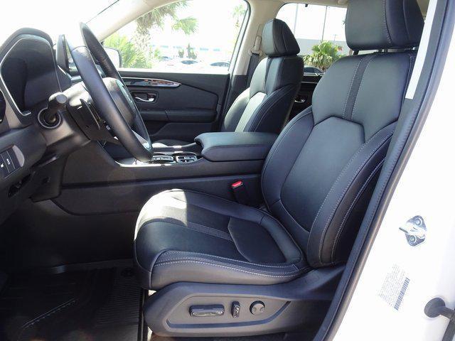 used 2024 Honda Pilot car, priced at $39,995