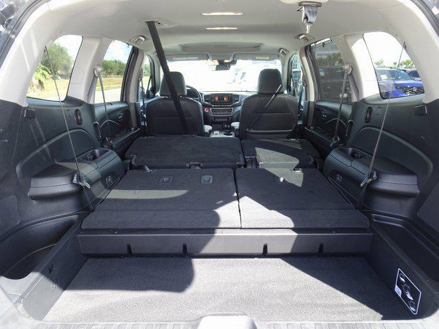 used 2021 Honda Pilot car, priced at $28,995