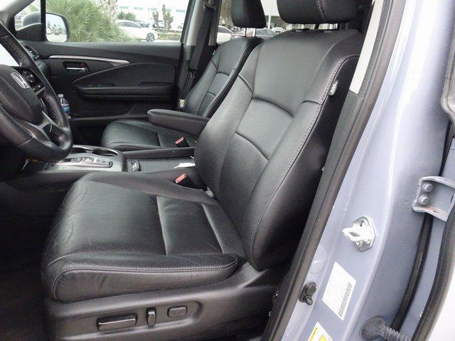 used 2022 Honda Pilot car, priced at $32,350