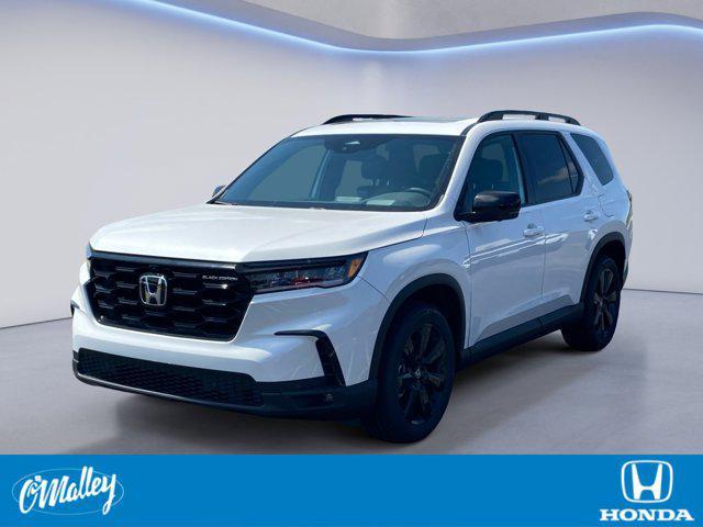 new 2025 Honda Pilot car, priced at $53,499