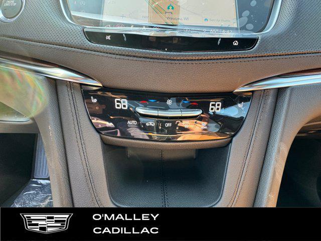 new 2025 Cadillac XT5 car, priced at $54,710