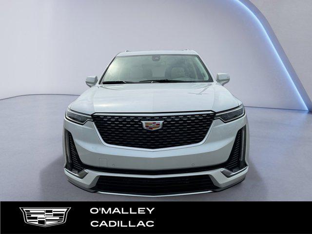 new 2025 Cadillac XT6 car, priced at $62,459