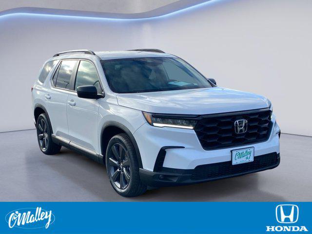 new 2025 Honda Pilot car, priced at $42,599