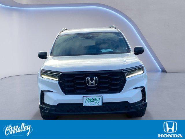 new 2025 Honda Pilot car, priced at $42,599