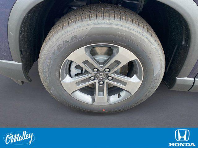 new 2025 Honda Pilot car, priced at $45,099