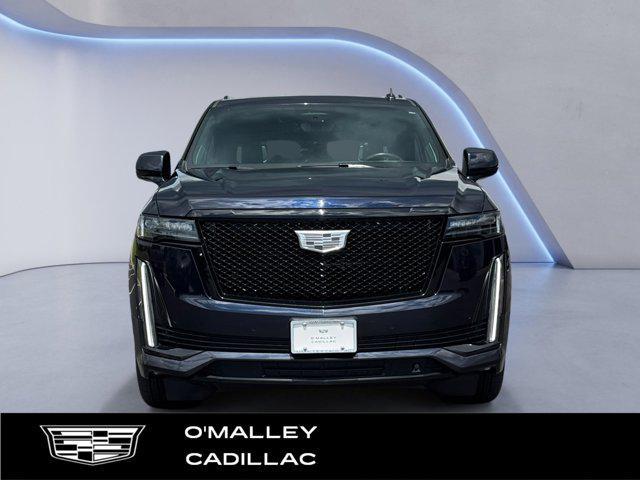 used 2022 Cadillac Escalade ESV car, priced at $62,995