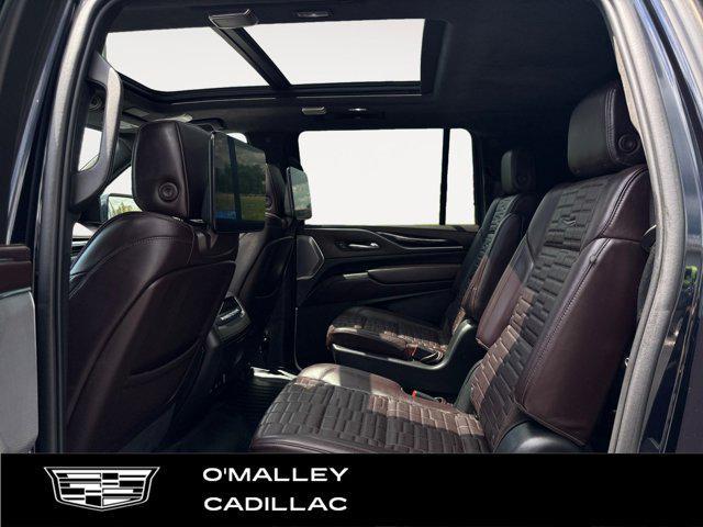 used 2022 Cadillac Escalade ESV car, priced at $62,995