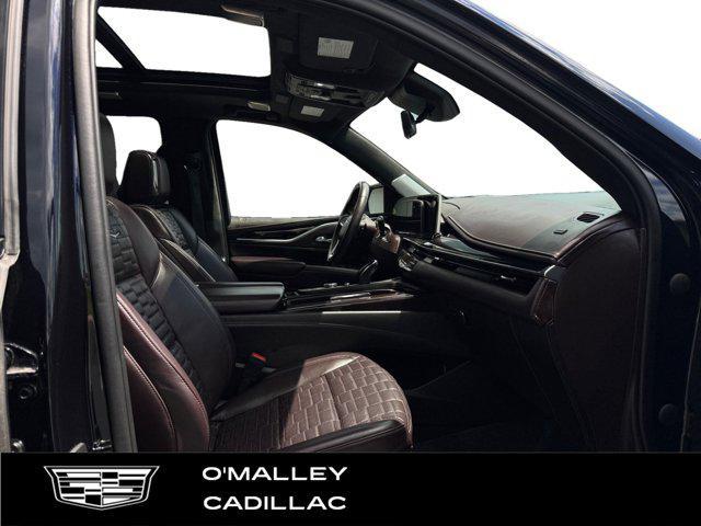 used 2022 Cadillac Escalade ESV car, priced at $62,995