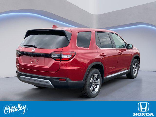 new 2025 Honda Pilot car, priced at $45,599