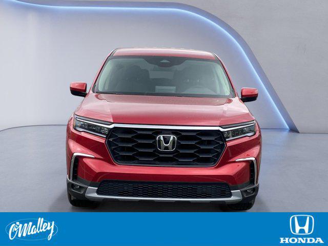 new 2025 Honda Pilot car, priced at $45,599
