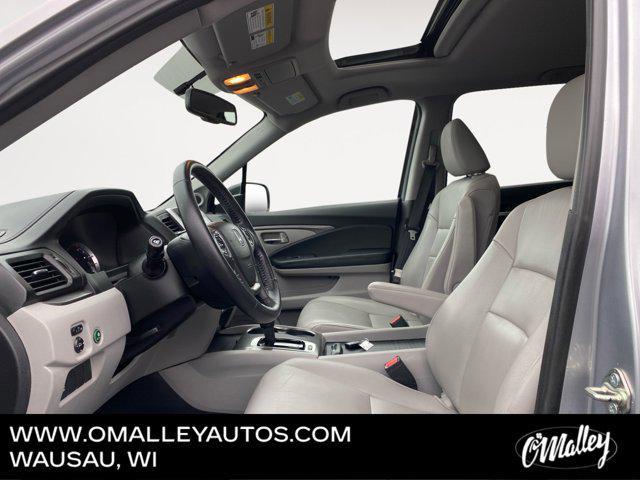 used 2016 Honda Pilot car