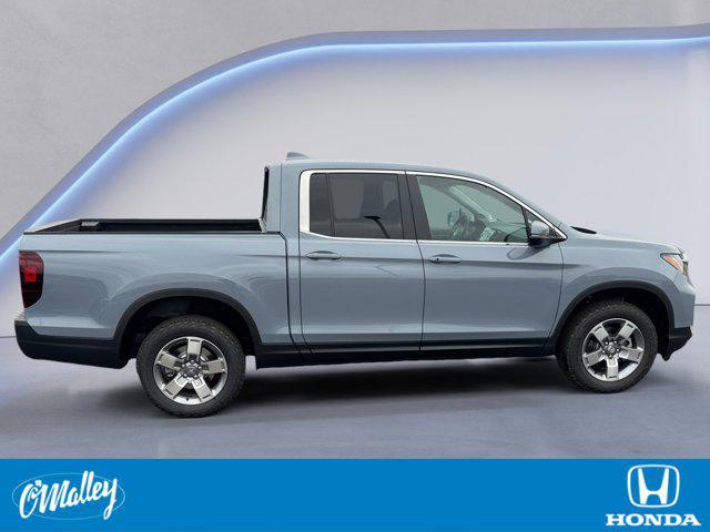 new 2025 Honda Ridgeline car, priced at $43,199