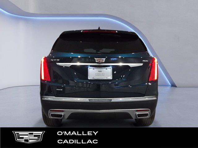 new 2025 Cadillac XT5 car, priced at $62,750