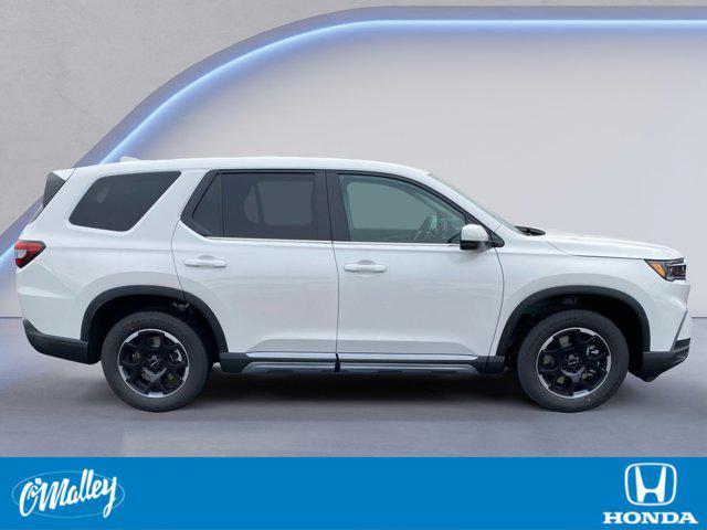 new 2025 Honda Pilot car, priced at $46,399