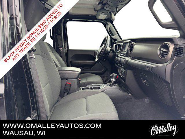 used 2020 Jeep Gladiator car, priced at $27,495