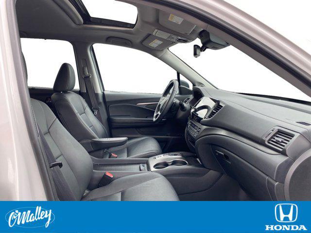 used 2022 Honda Pilot car, priced at $35,995