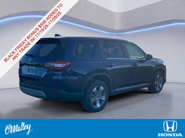 new 2025 Honda Pilot car, priced at $45,299
