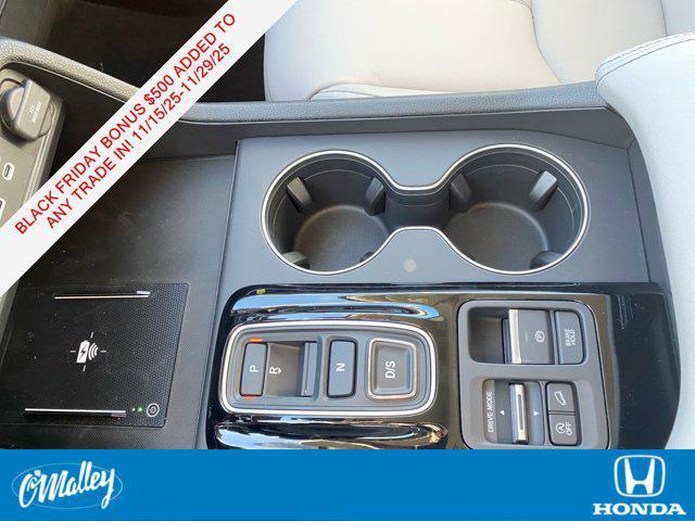 new 2025 Honda Pilot car, priced at $45,299