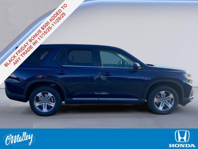 new 2025 Honda Pilot car, priced at $45,299