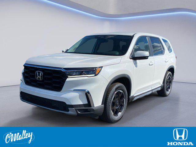 new 2025 Honda Pilot car, priced at $46,979