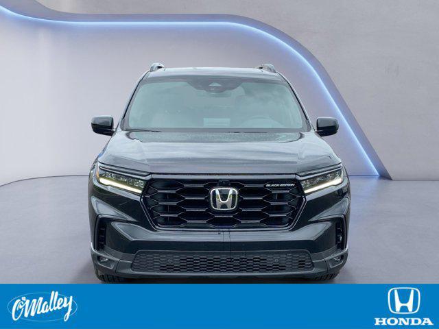 new 2025 Honda Pilot car, priced at $53,299