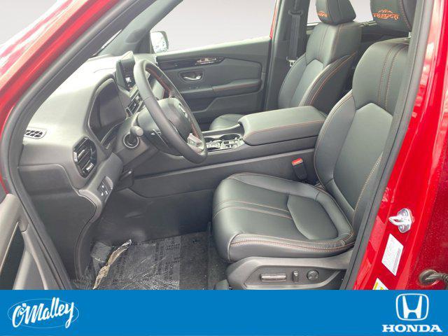 new 2025 Honda Pilot car, priced at $49,499