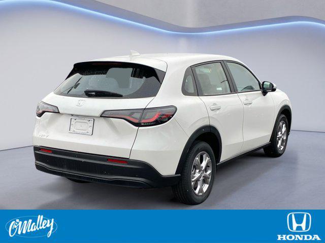 new 2025 Honda HR-V car, priced at $27,554