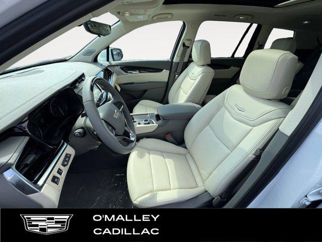 new 2025 Cadillac XT6 car, priced at $70,404