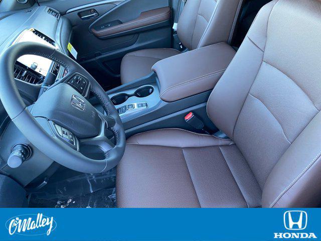 new 2025 Honda Ridgeline car, priced at $42,399