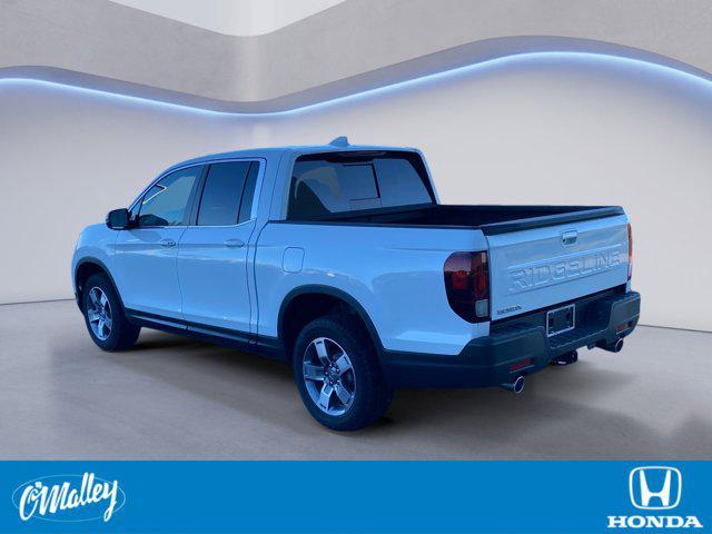 new 2025 Honda Ridgeline car, priced at $42,399