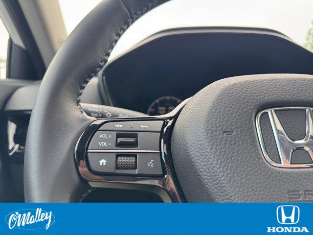 used 2025 Honda CR-V car, priced at $36,995