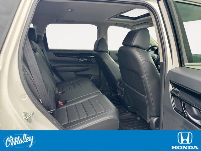 used 2025 Honda CR-V car, priced at $36,995