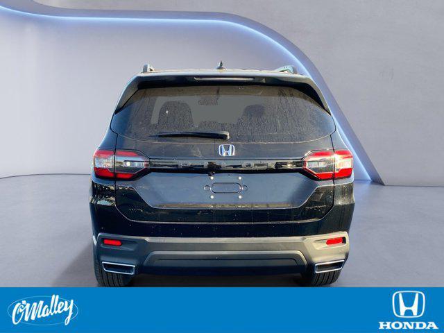 new 2025 Honda Pilot car, priced at $42,099