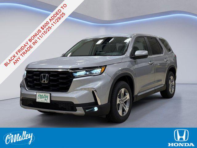 new 2025 Honda Pilot car, priced at $45,299