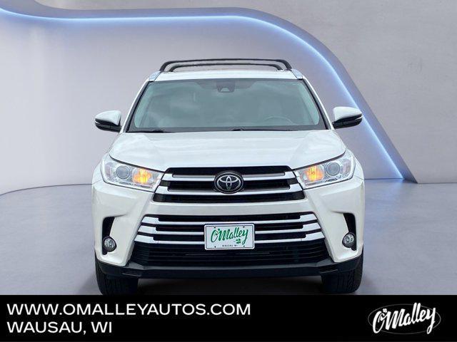 used 2018 Toyota Highlander car, priced at $23,995