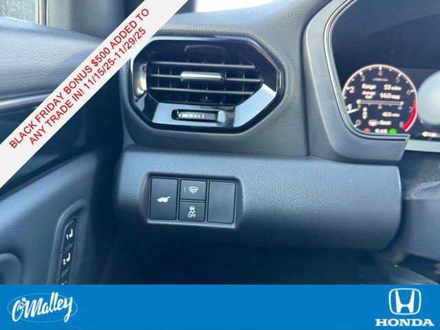 new 2025 Honda Pilot car, priced at $49,299