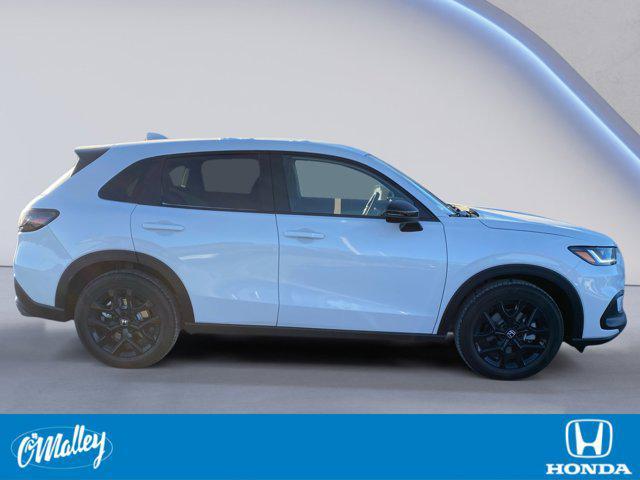 new 2025 Honda HR-V car, priced at $29,421