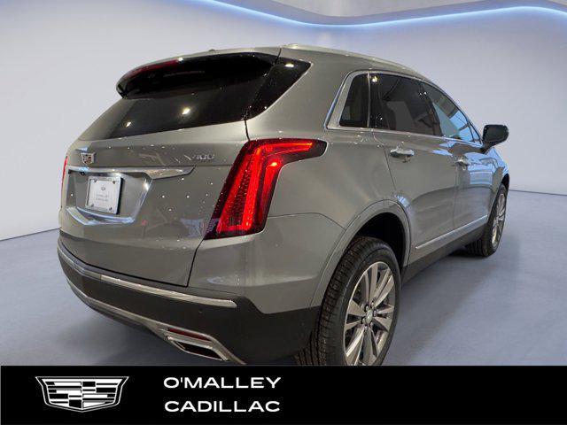 new 2025 Cadillac XT5 car, priced at $57,105