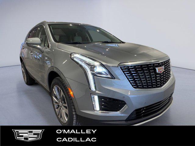 new 2025 Cadillac XT5 car, priced at $57,105