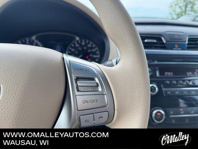 used 2014 Nissan Altima car