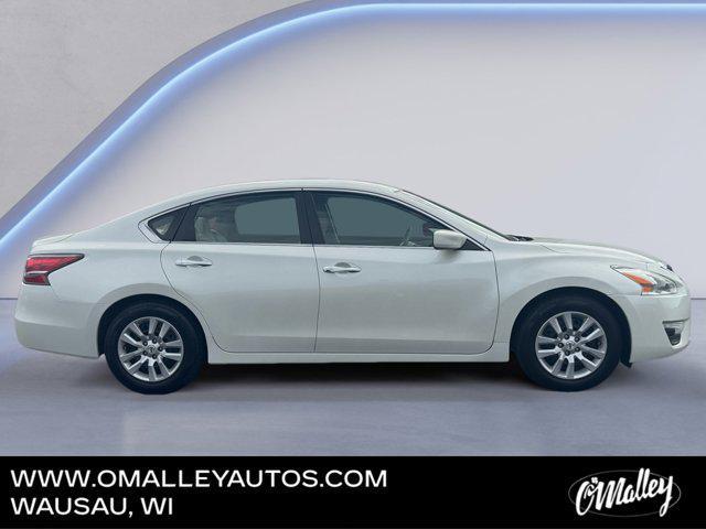 used 2014 Nissan Altima car