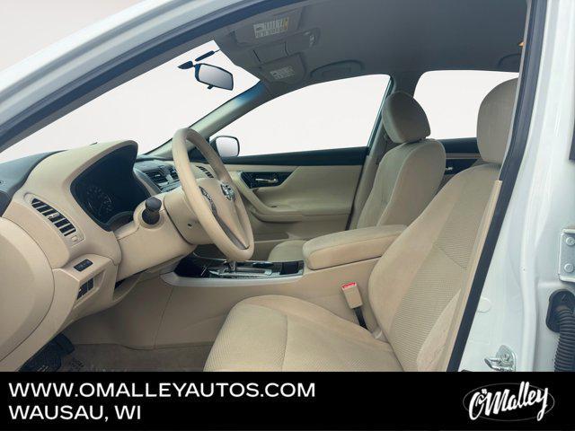 used 2014 Nissan Altima car