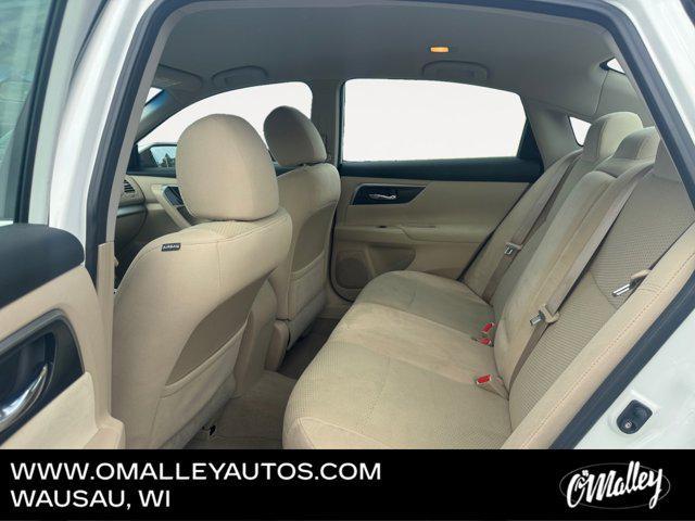 used 2014 Nissan Altima car