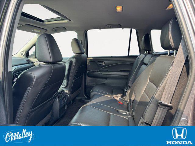 used 2022 Honda Pilot car, priced at $33,495
