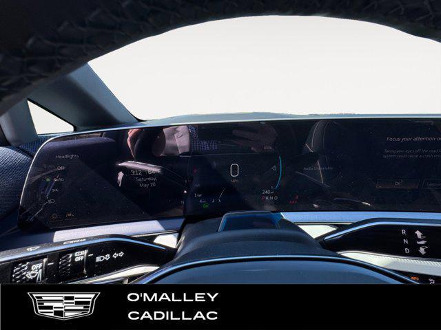new 2025 Cadillac OPTIQ car, priced at $58,990